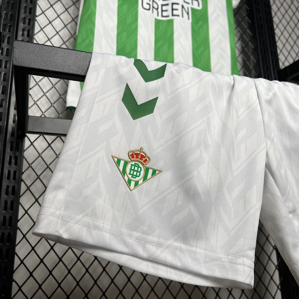 Home 24/25 Kids Kit