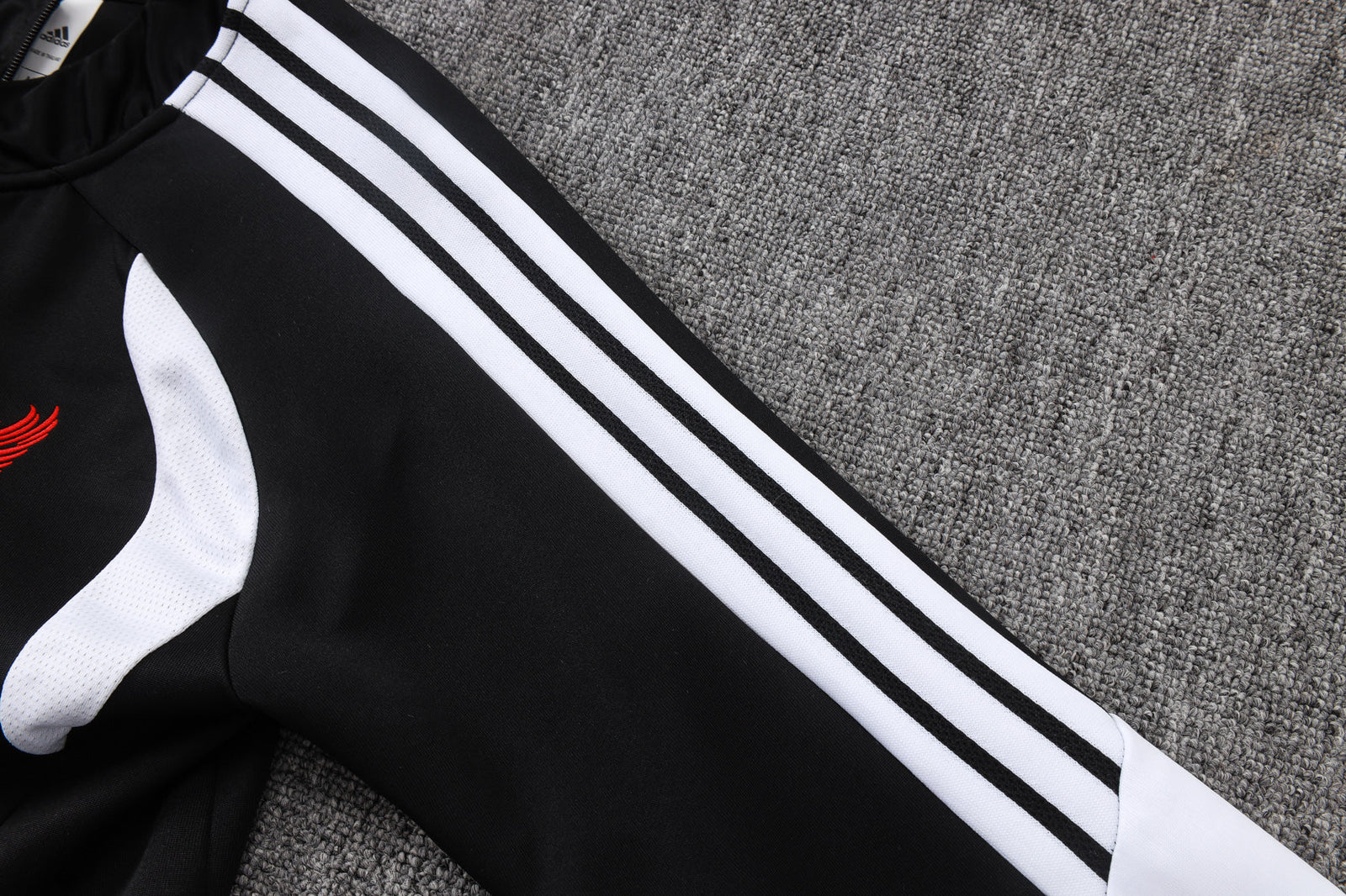 Tracksuit 26/27