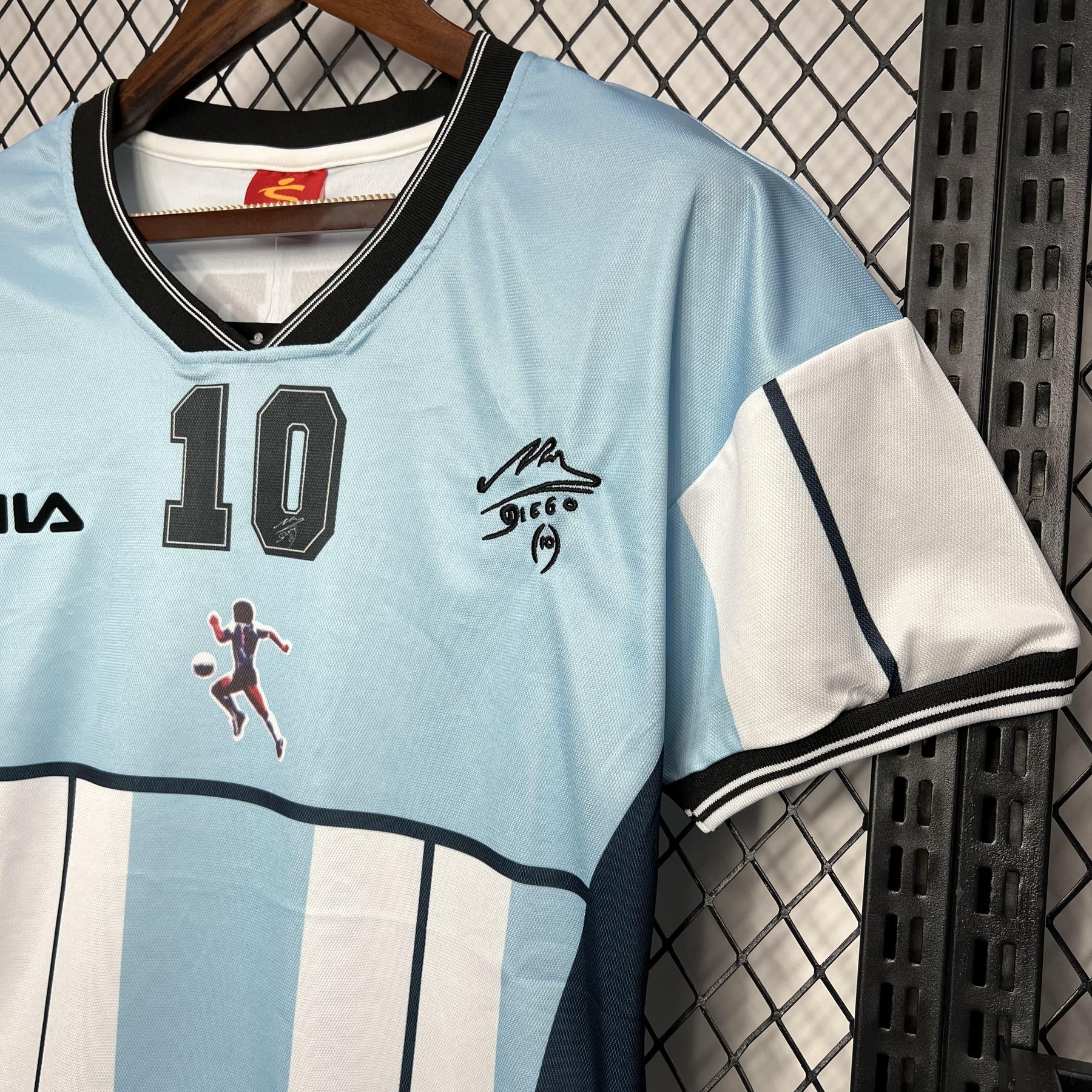 Argentina Diego Maradona Retro 2001