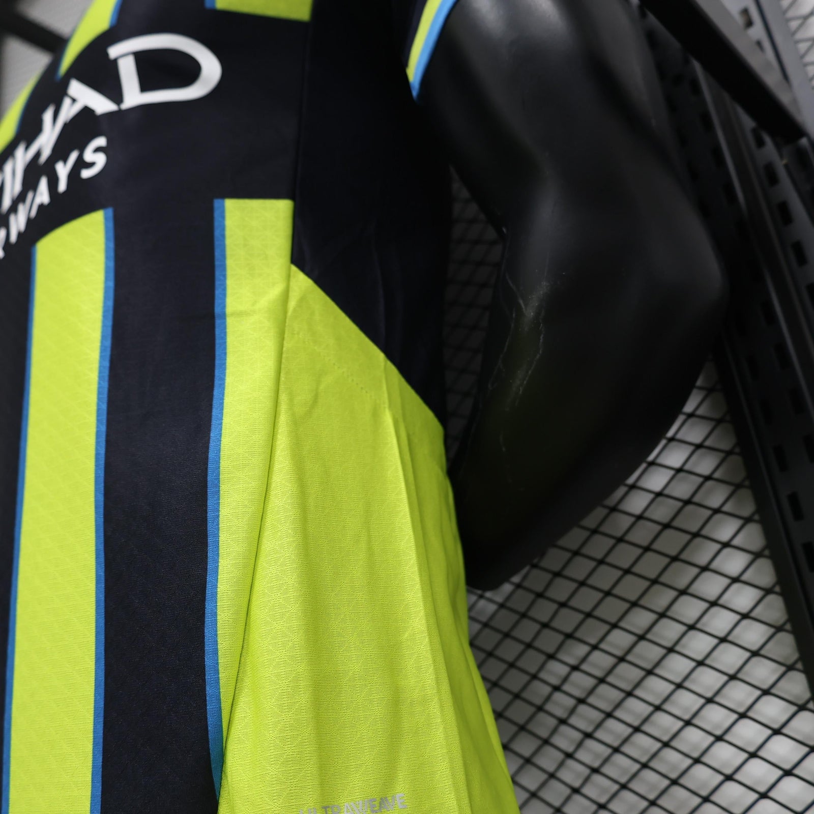 Away 24/25 Men's Player Jersey