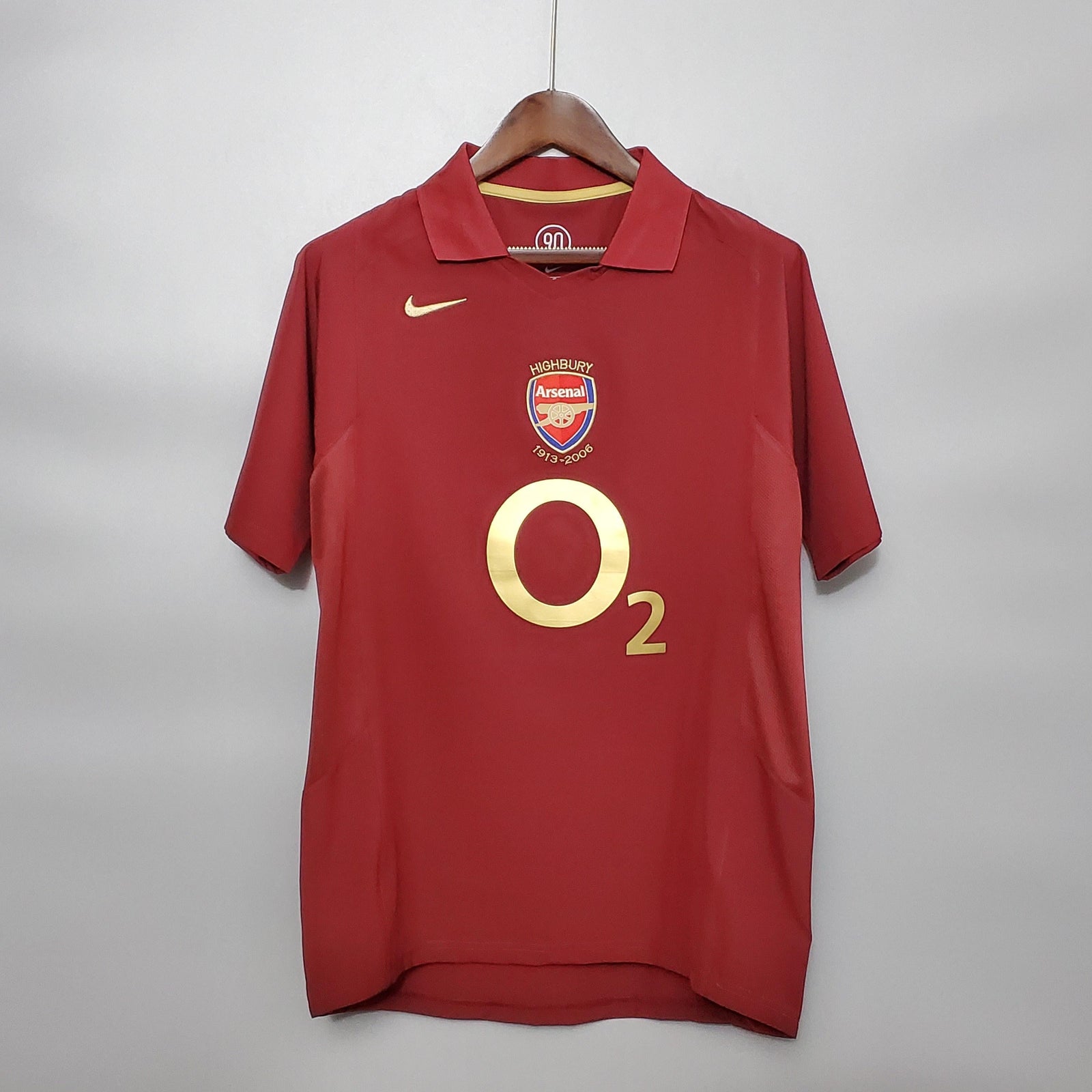 Arsenal Retro Jersey home 05/06