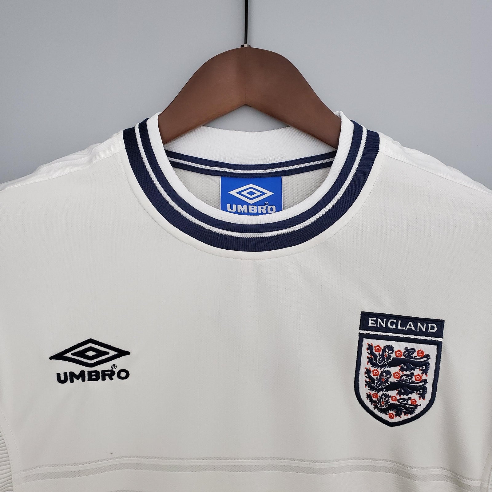 Retro Home 00 Men's Jersey