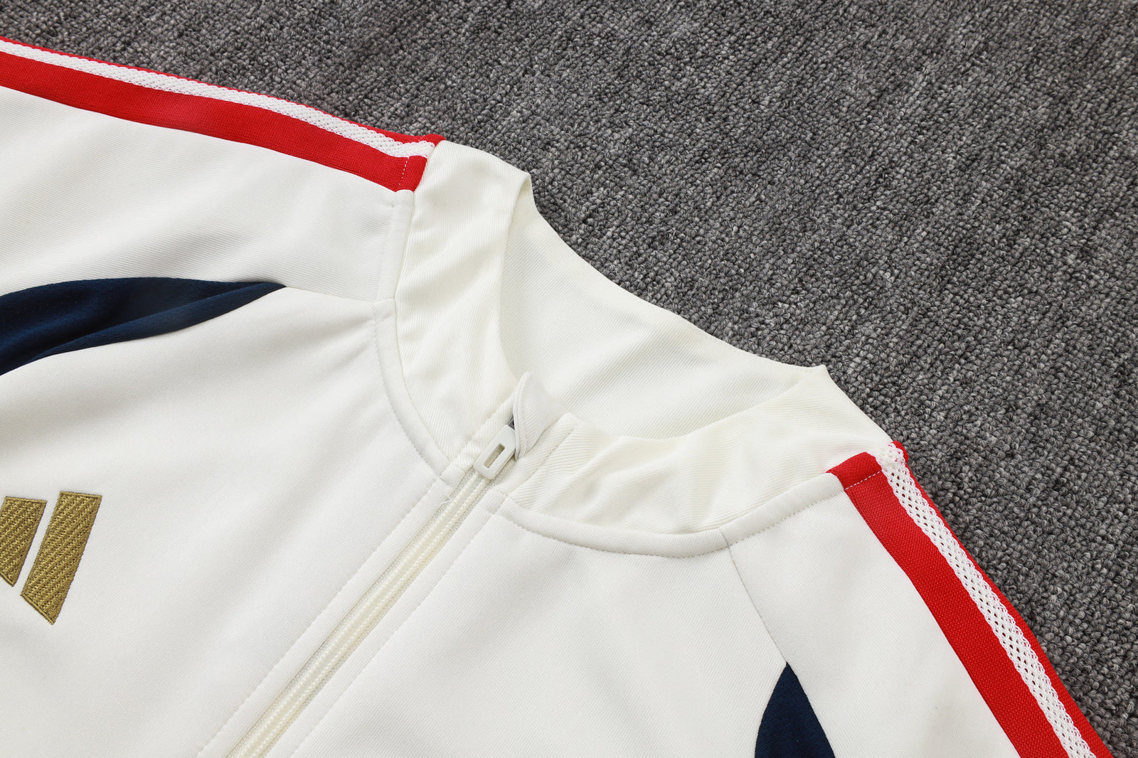 Tracksuit 26/27