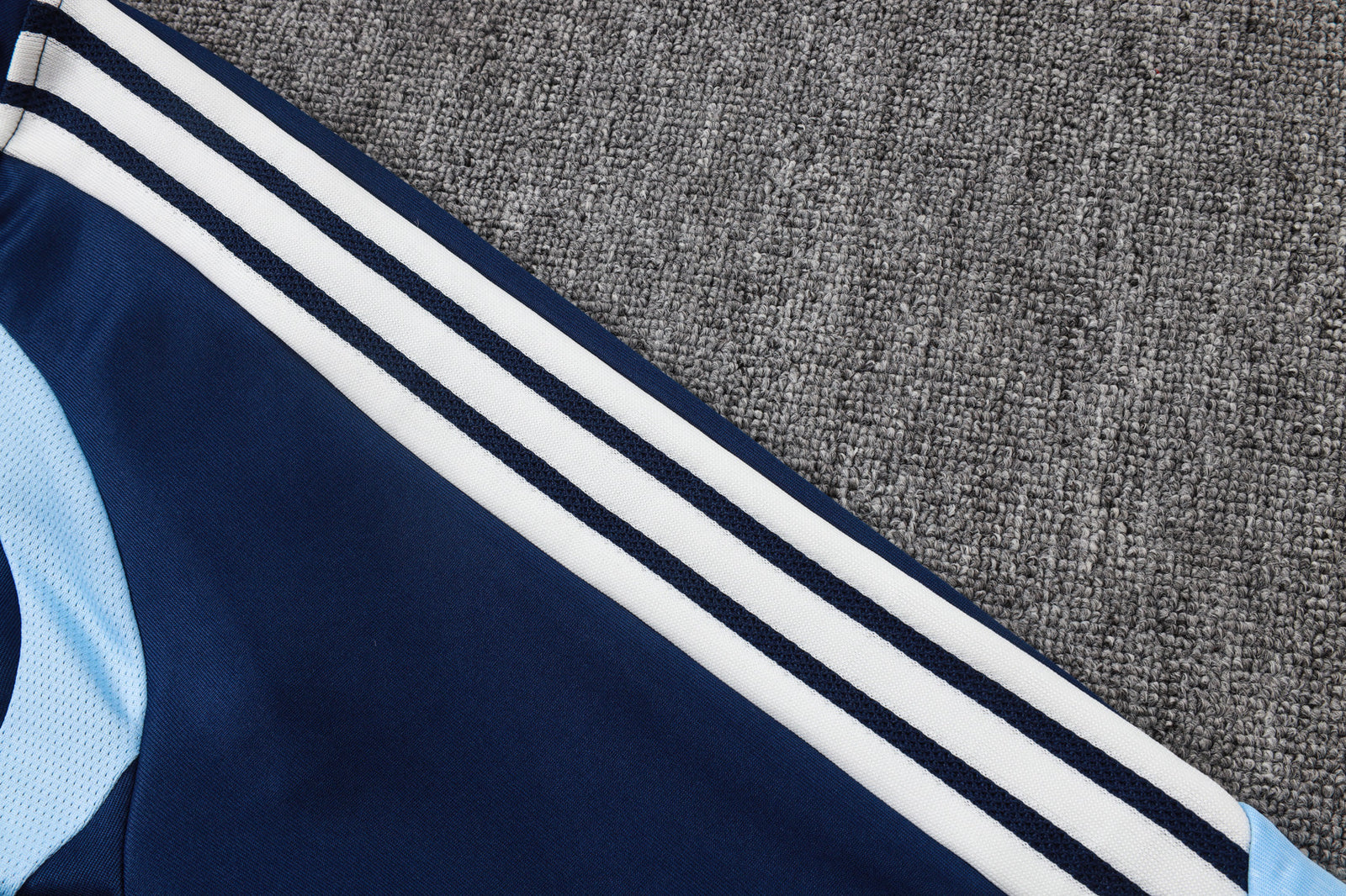 Tracksuit 26/27