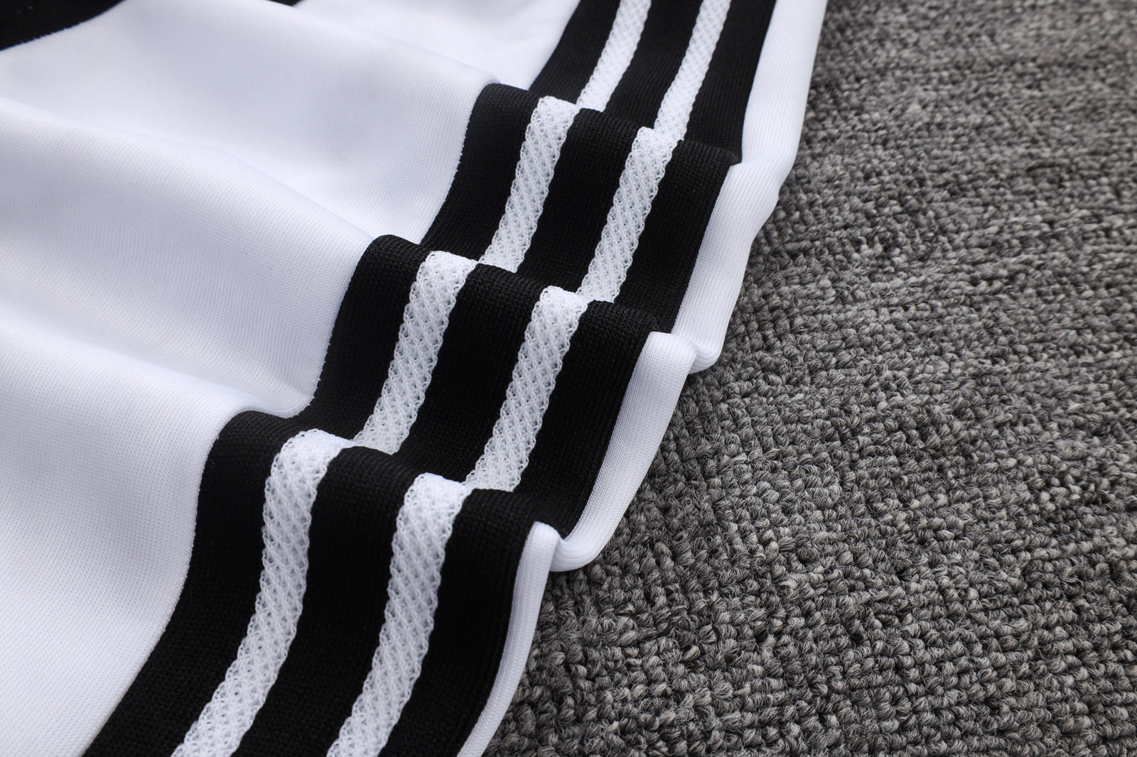 Tracksuit 26/27