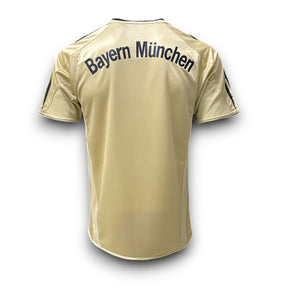 Bayern Munich Retro Jersey Away 2004/05