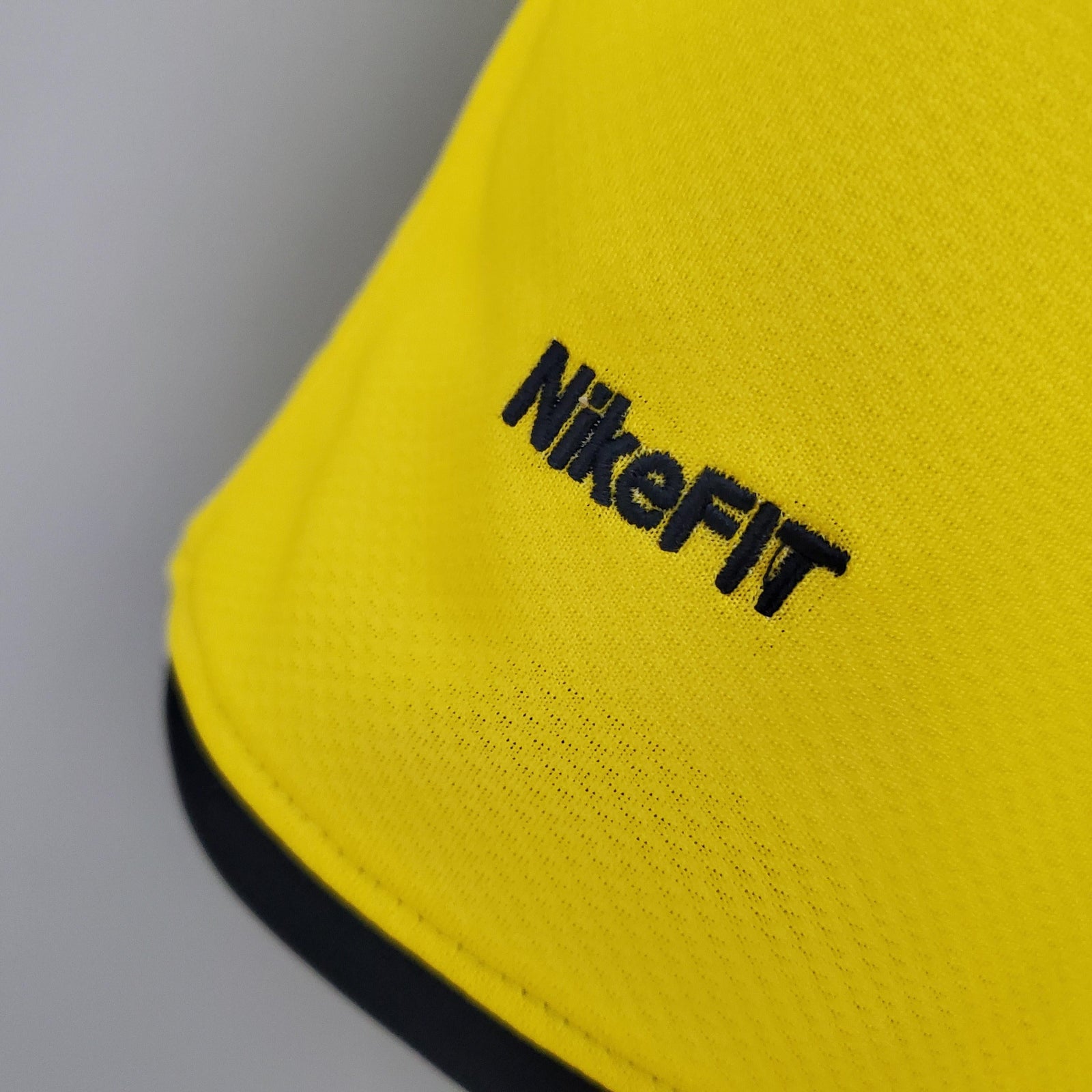 Retro Away 08/09 Men's Jersey