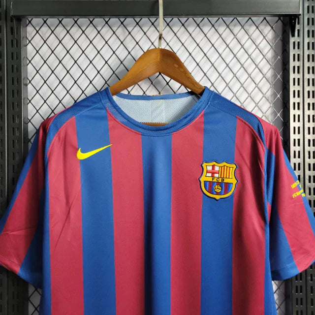 RONALDINHO #10  Barcelona Retro Jersey Home 2006/2007