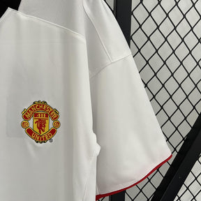 Manchester United Retro white 2002/03