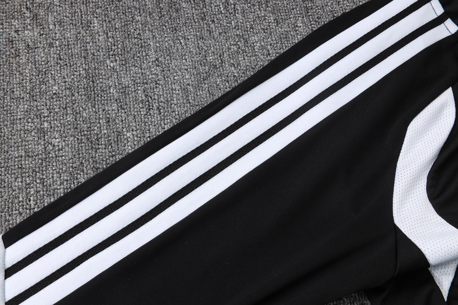 Tracksuit 26/27