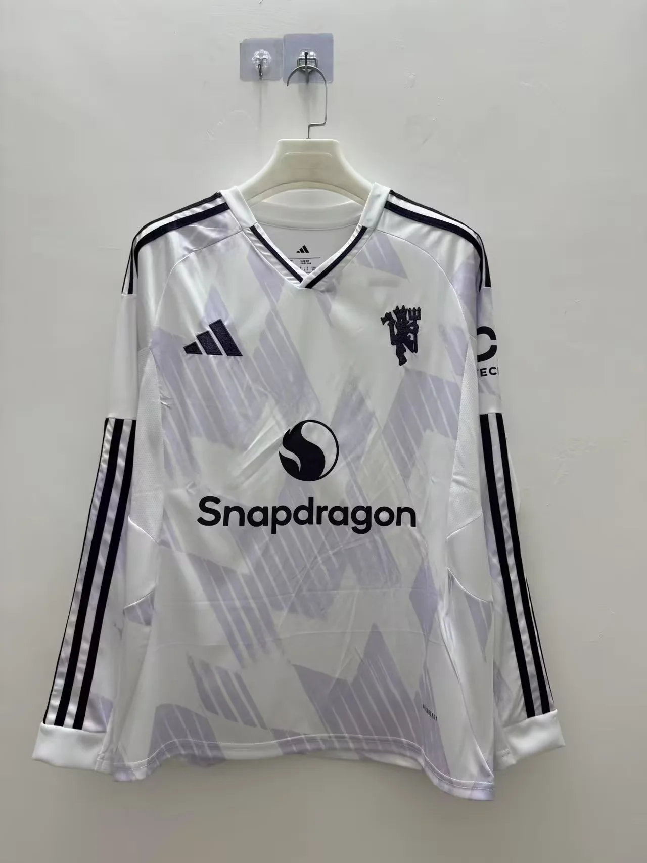 Manchester United Away Jersey 2025/26 - Long Sleeve
