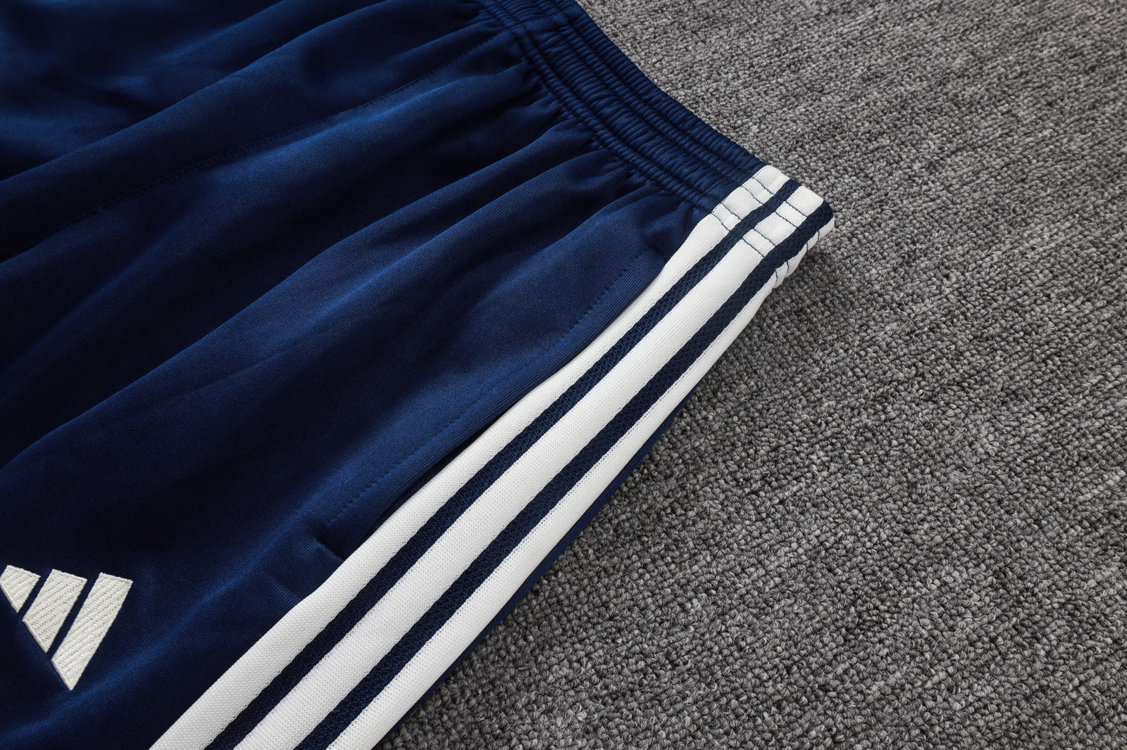 Tracksuit 26/27