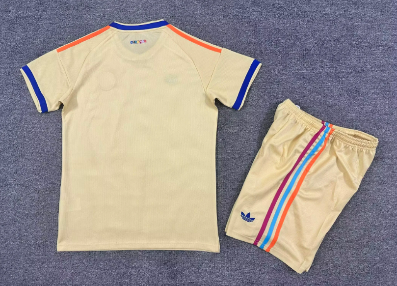 Away 26 Kids Kit