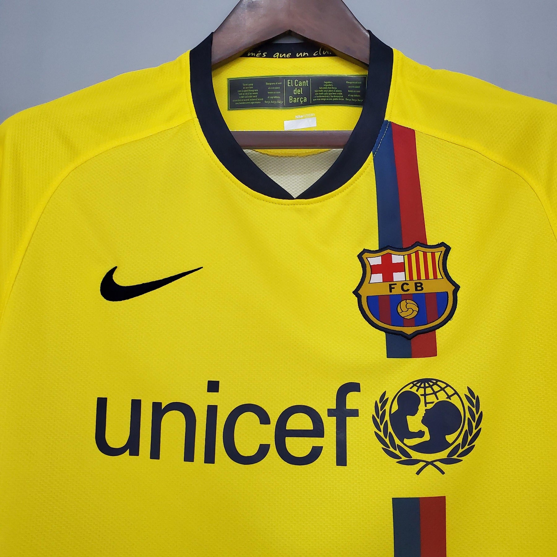 Barcelona Retro Away Jersey 2008/2009