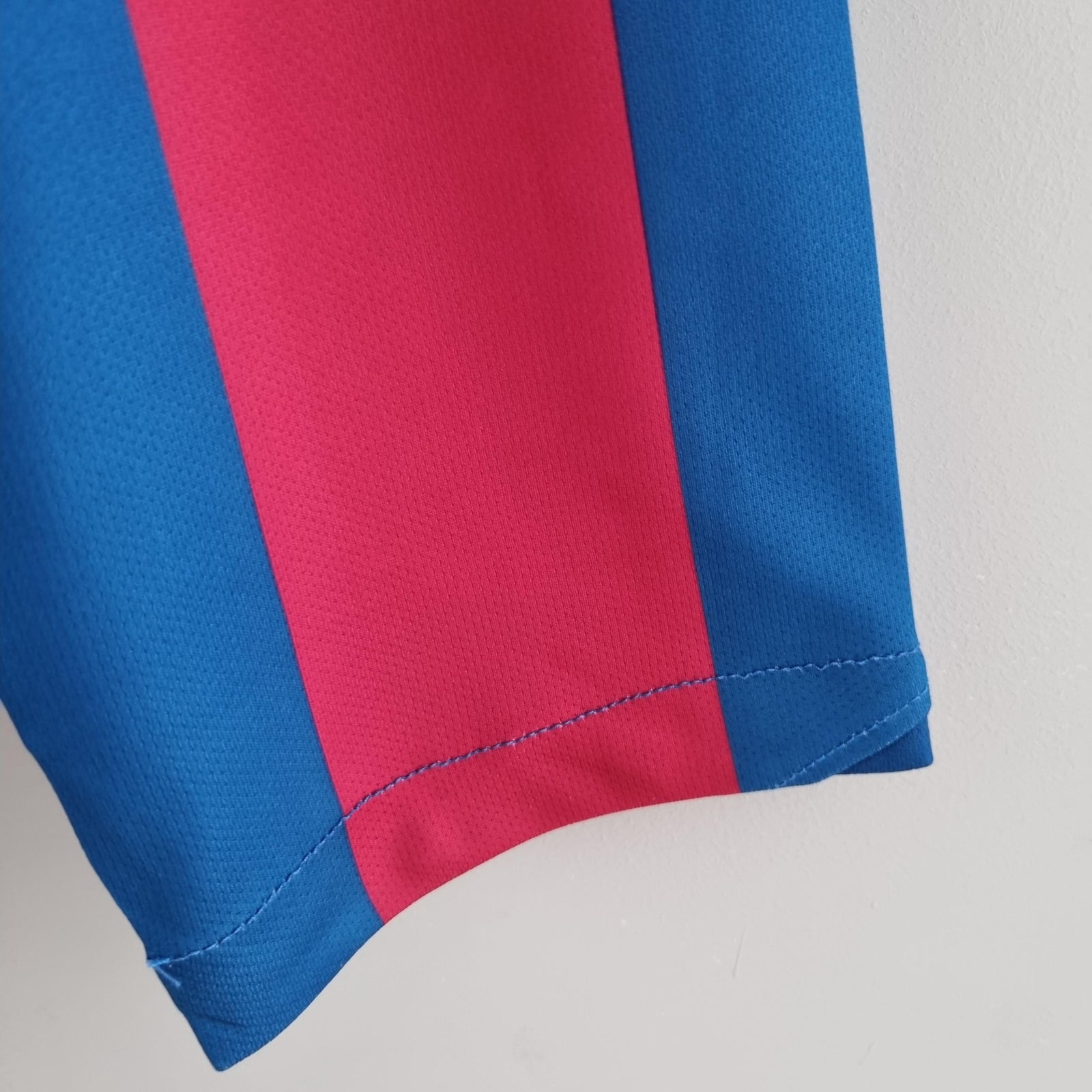 Barcelona Retro Home Jersey 05/06 - Long Sleeve
