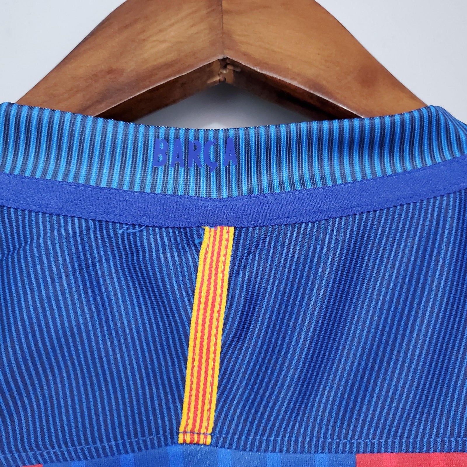 Retro Home 16/17 Men's Jersey