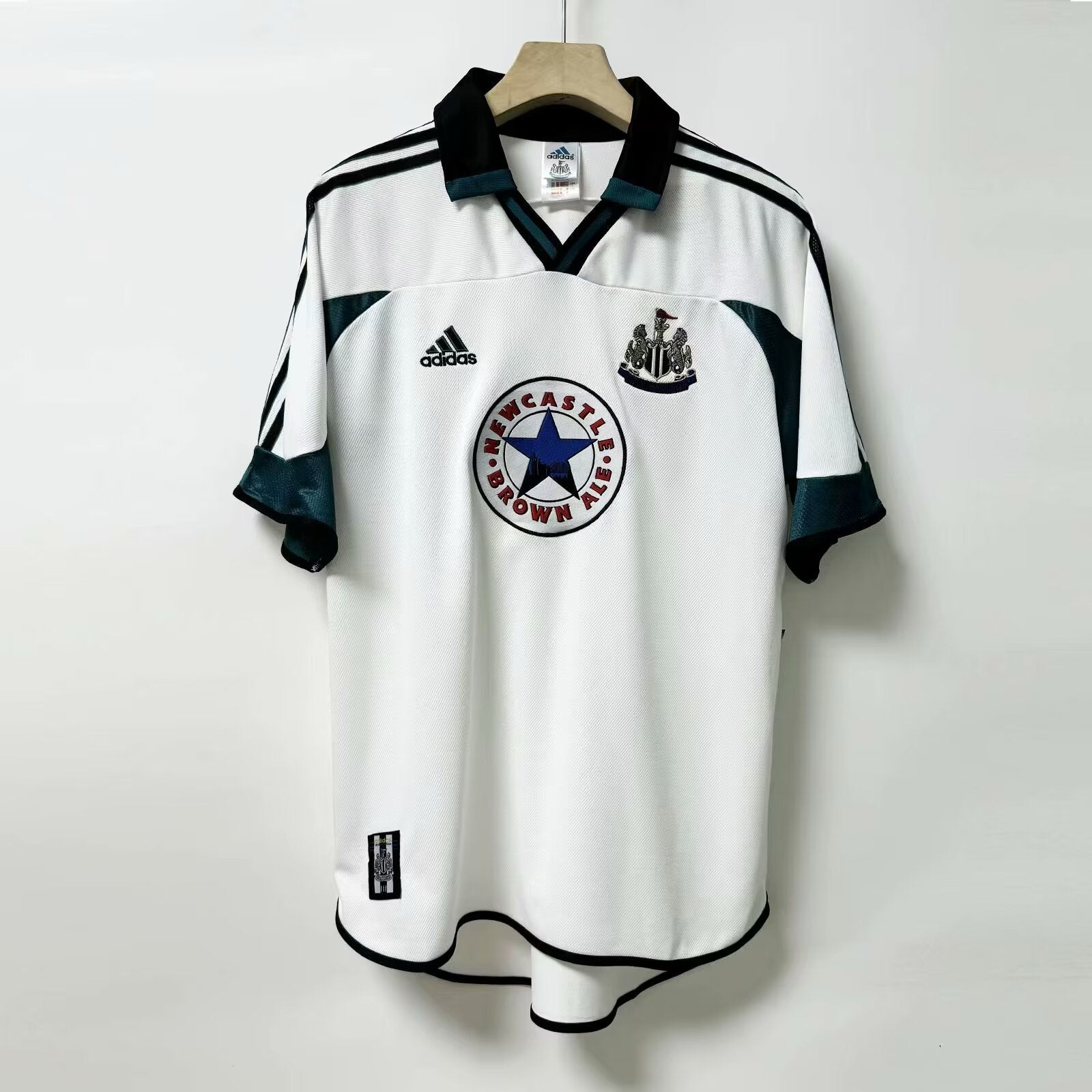 Newcastle Retro Away Jersey 1999/2000