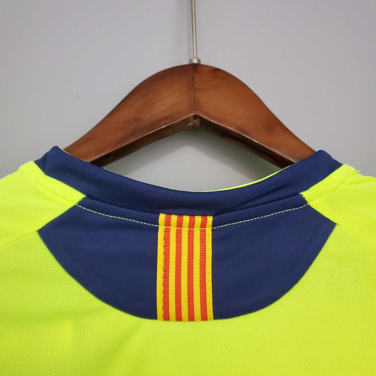 Retro Away 05/06 Men's Jersey