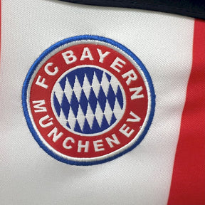 Bayern Munich Retro Jersey Away 2000/01