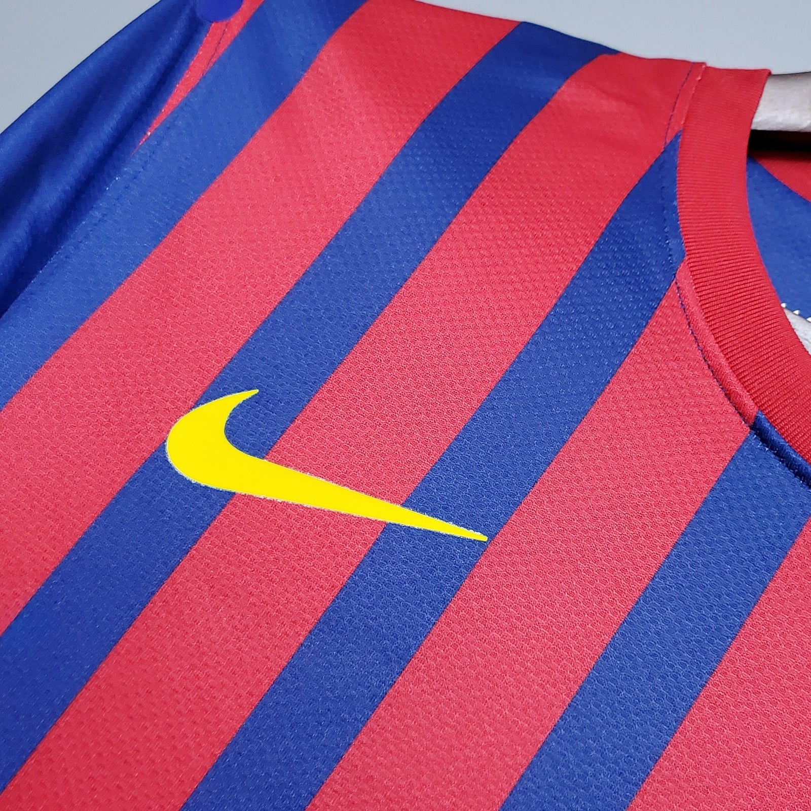 Retro Home 11/12 Men's Jersey