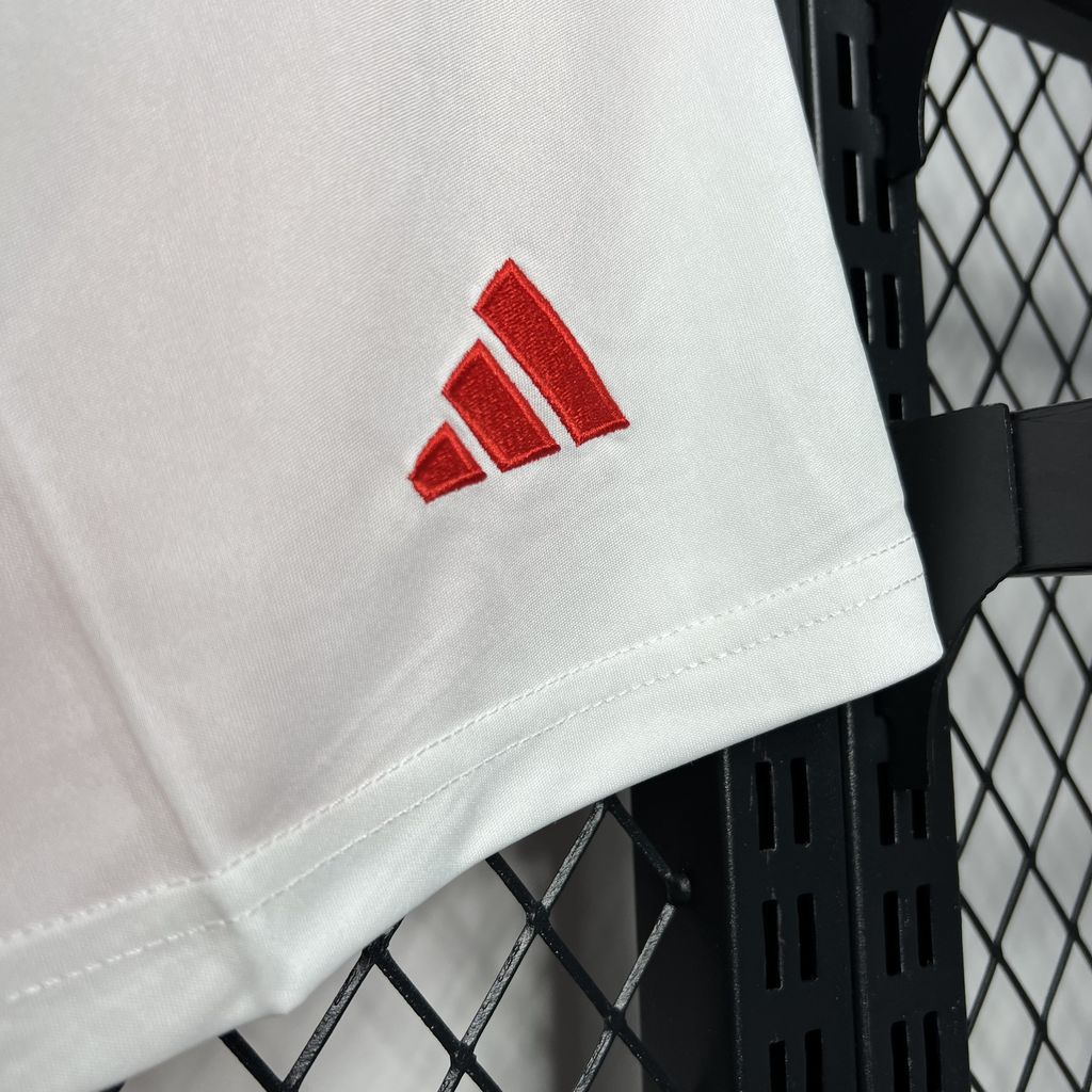 Shorts 24/25