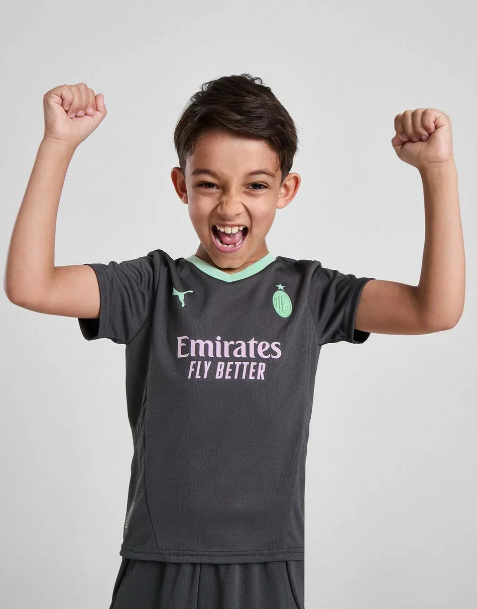 Third 24/25 Kids Kit