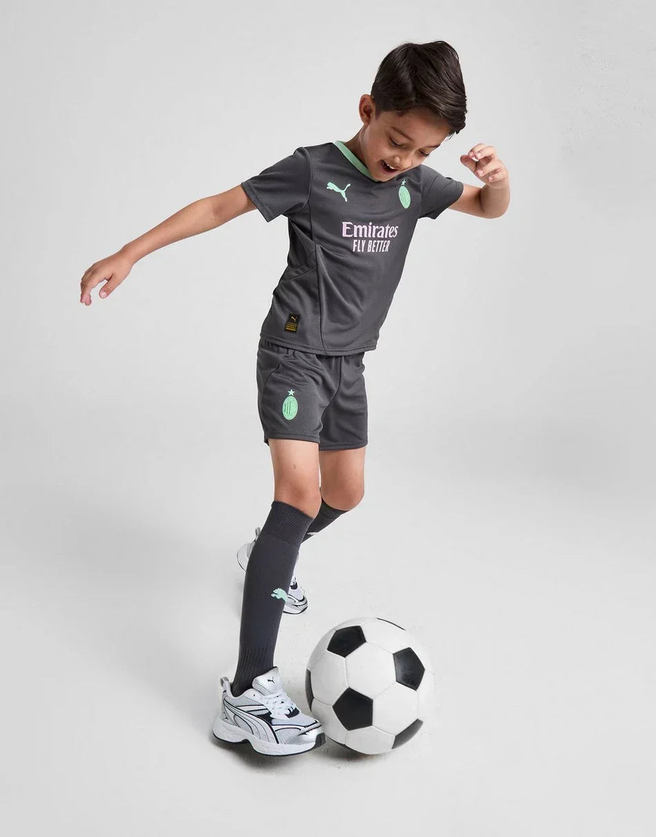 Third 24/25 Kids Kit