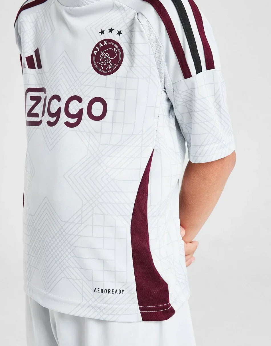Third 24/25 Kids Kit