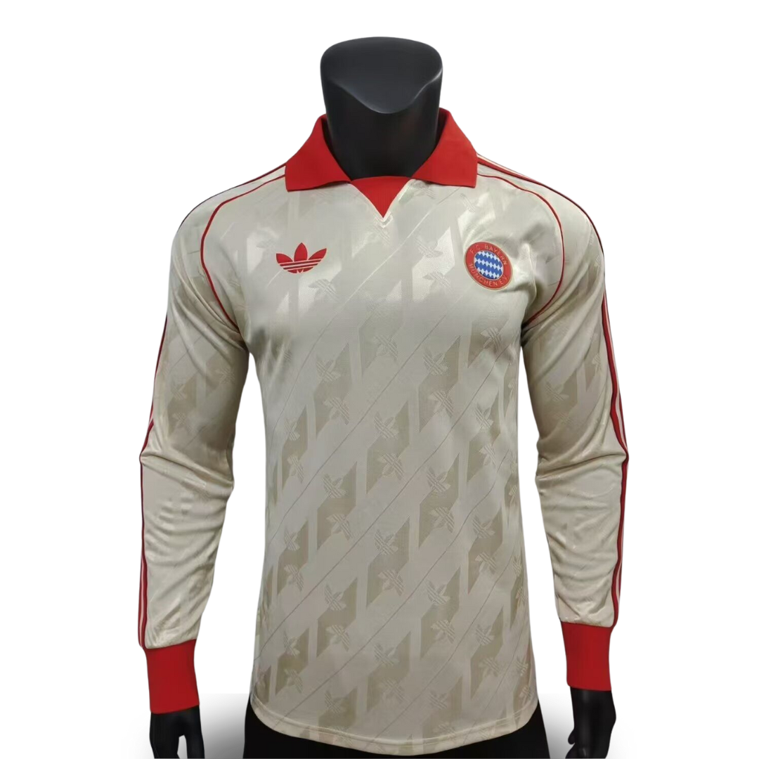 Bayern Munich Retro Jersey - Long Sleeve