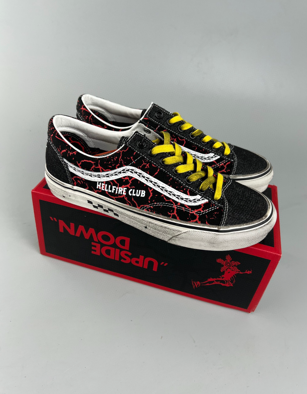 Stranger Things x Vans Style