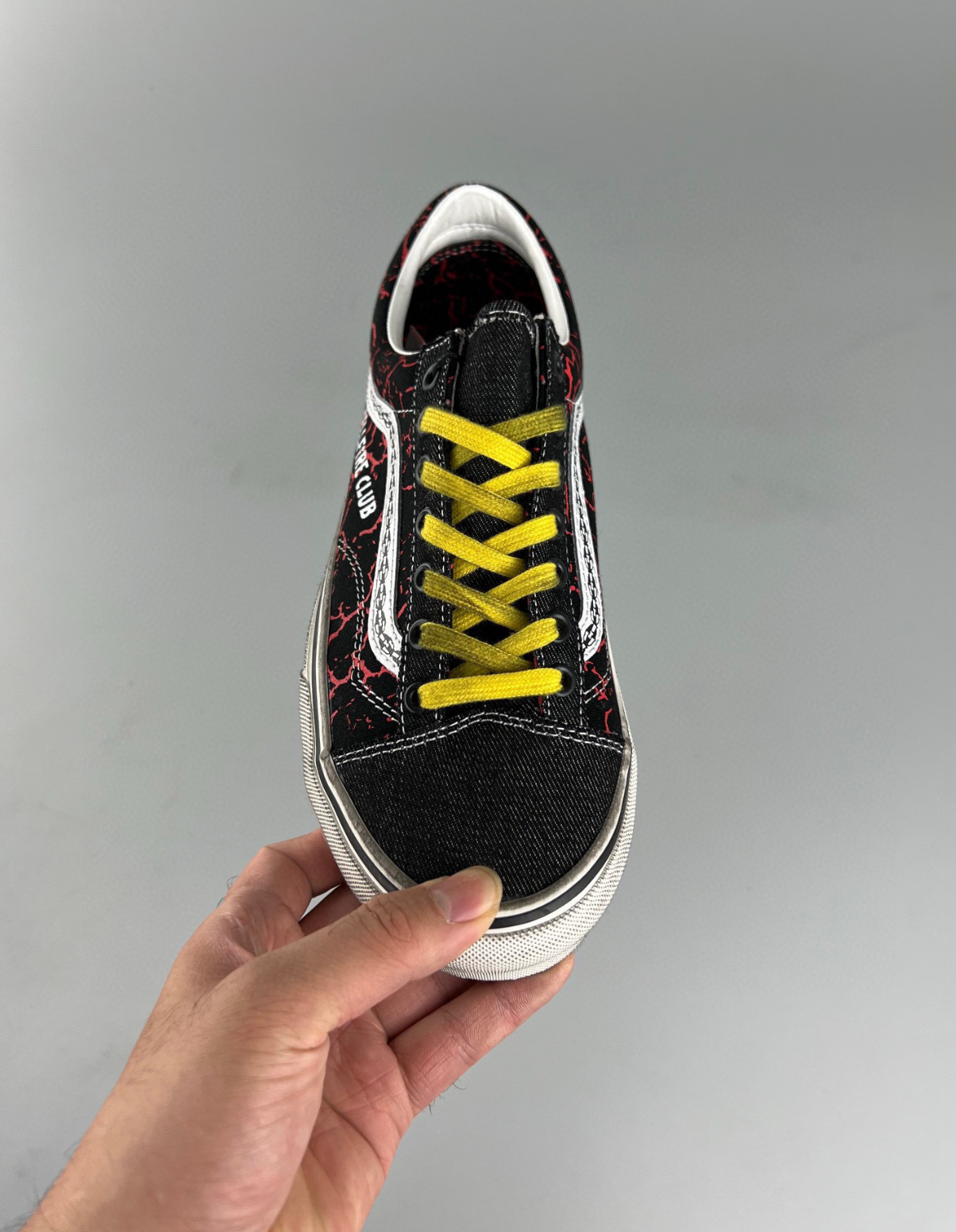 Stranger Things x Vans Style