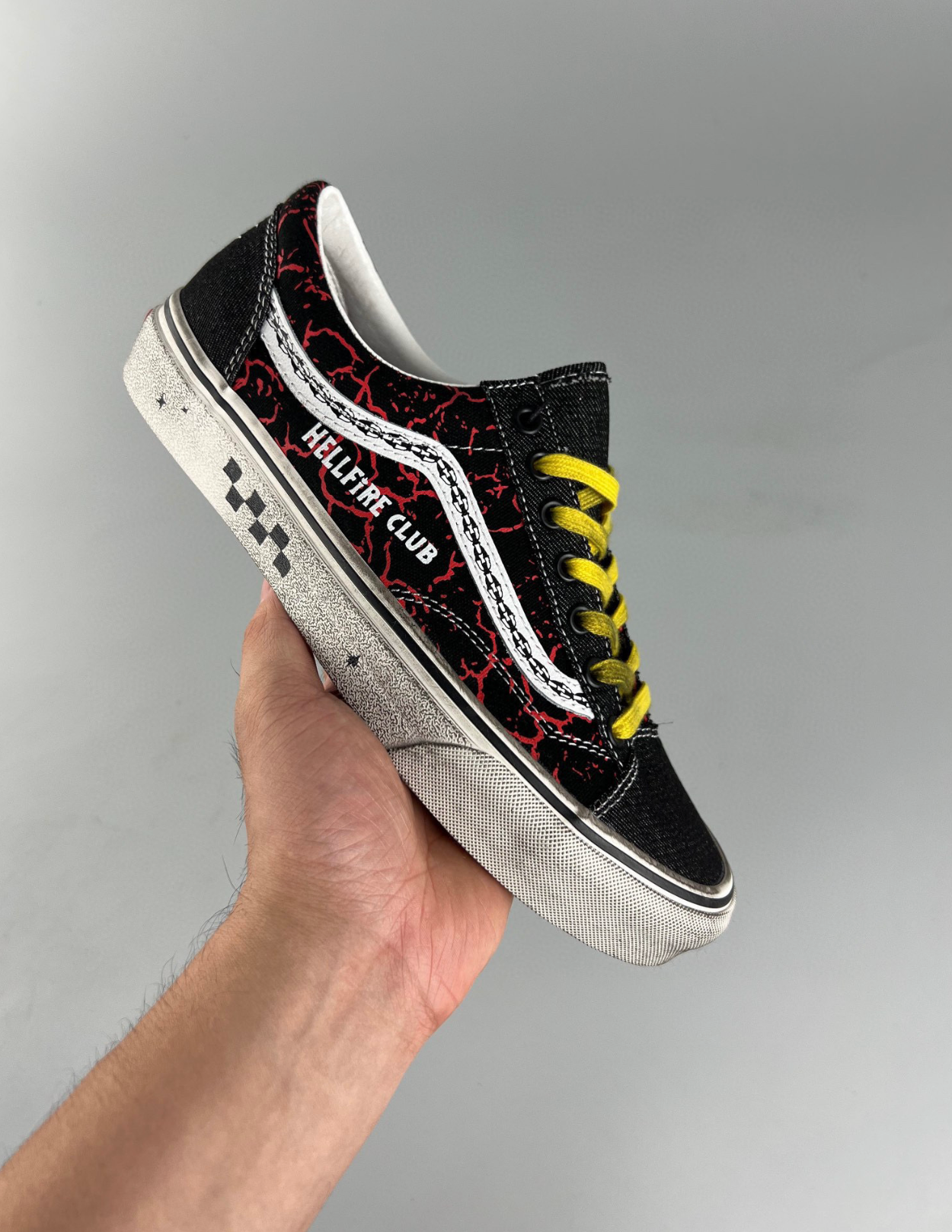 Stranger Things x Vans Style
