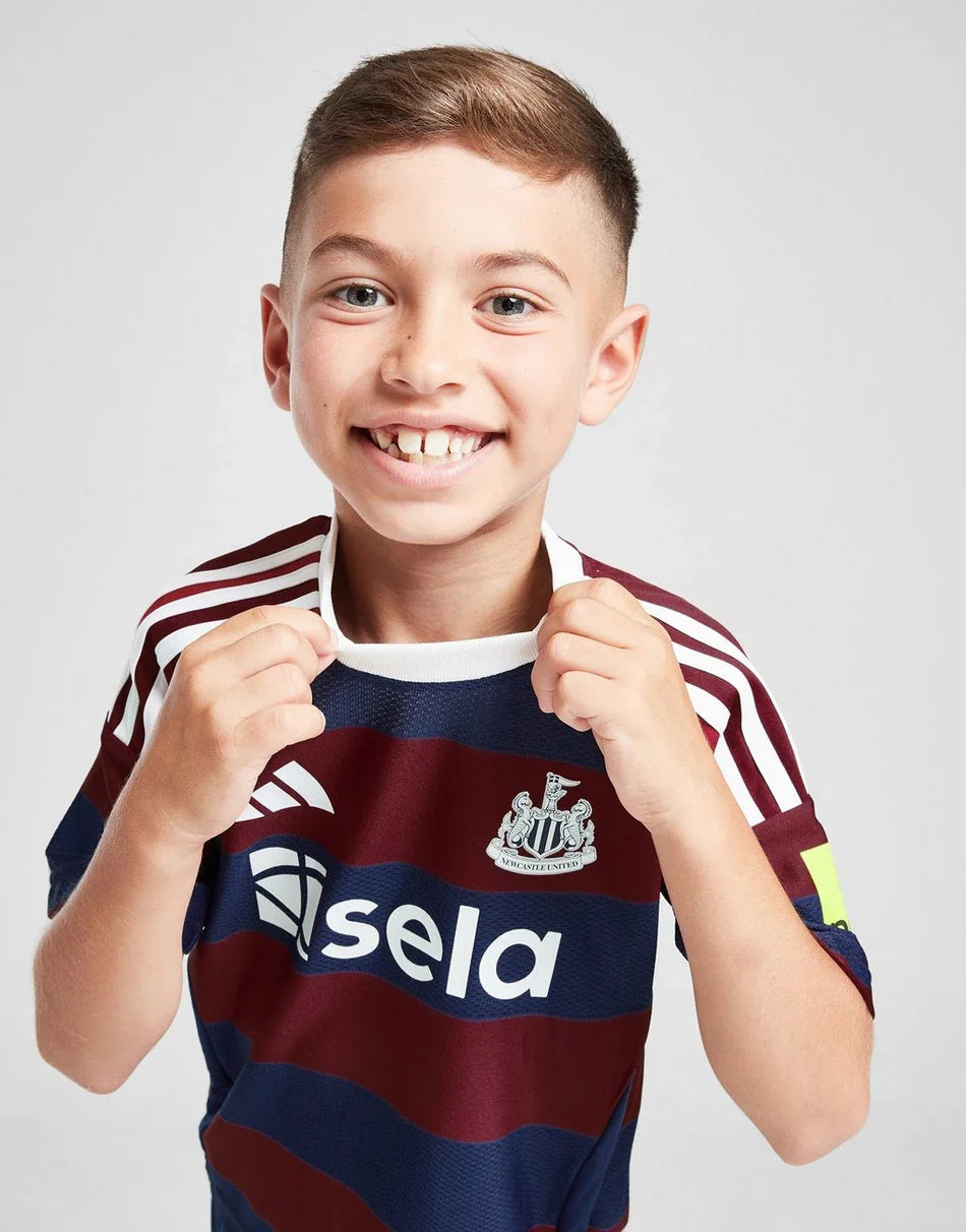 Kids Newcastle United Away Kit 24/25