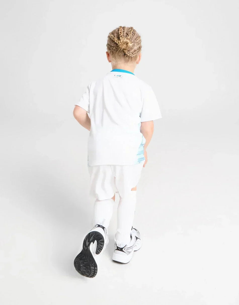 Home 24/25 Kids Kit