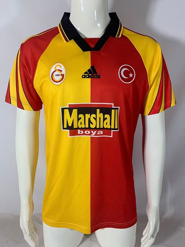 Galatasaray Retro Jersey Home 1997/1998