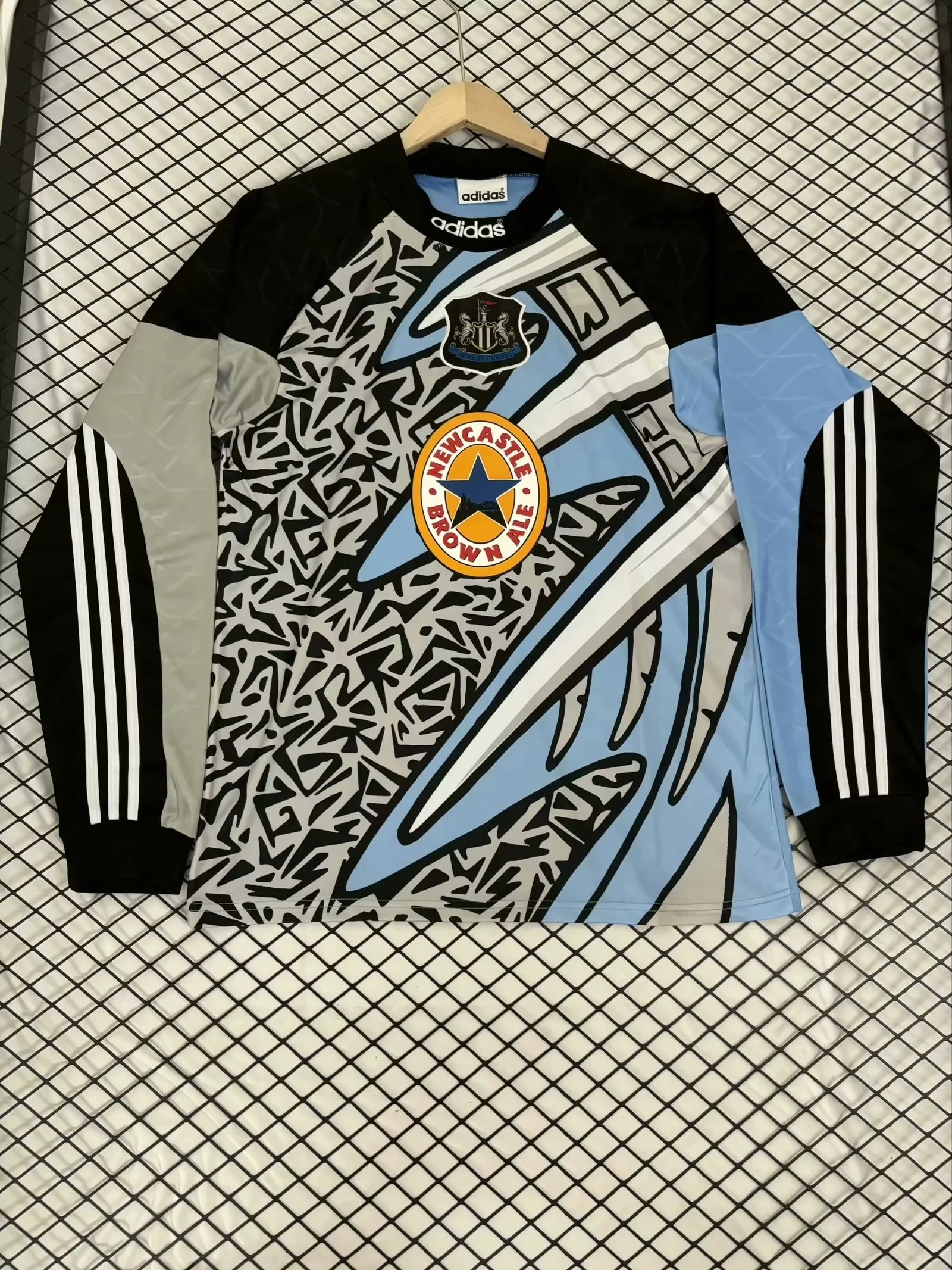 Newcastle Retro Home Jersey 1995/1996 GK Goalkeeper - Long Sleeve