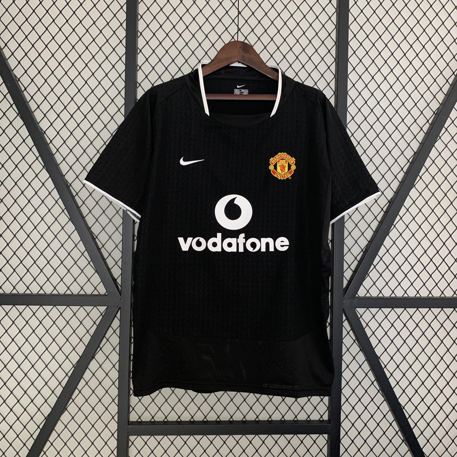 Retro Away 03/04 Men's Jersey