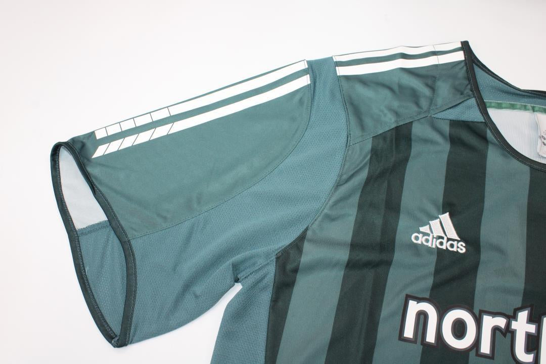 Newcastle Retro Away Jersey 2005/2006