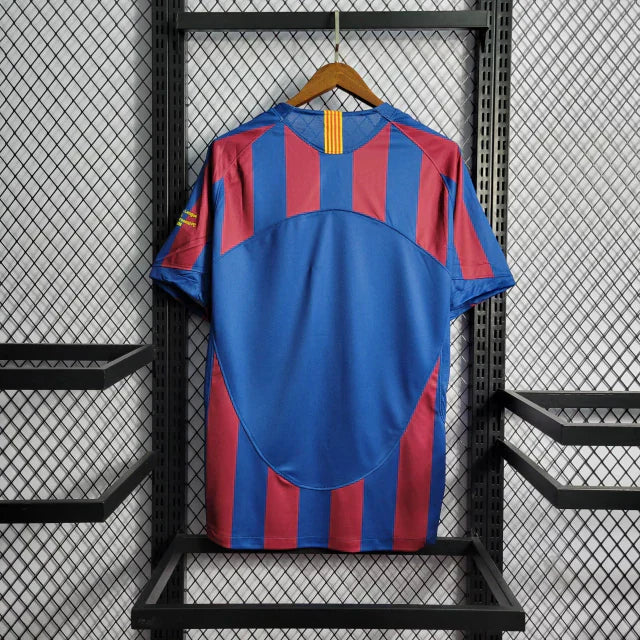 RONALDINHO #10  Barcelona Retro Jersey Home 2006/2007