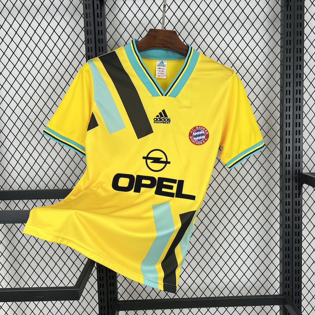 Bayern Munich Retro Jersey Away 1993/95