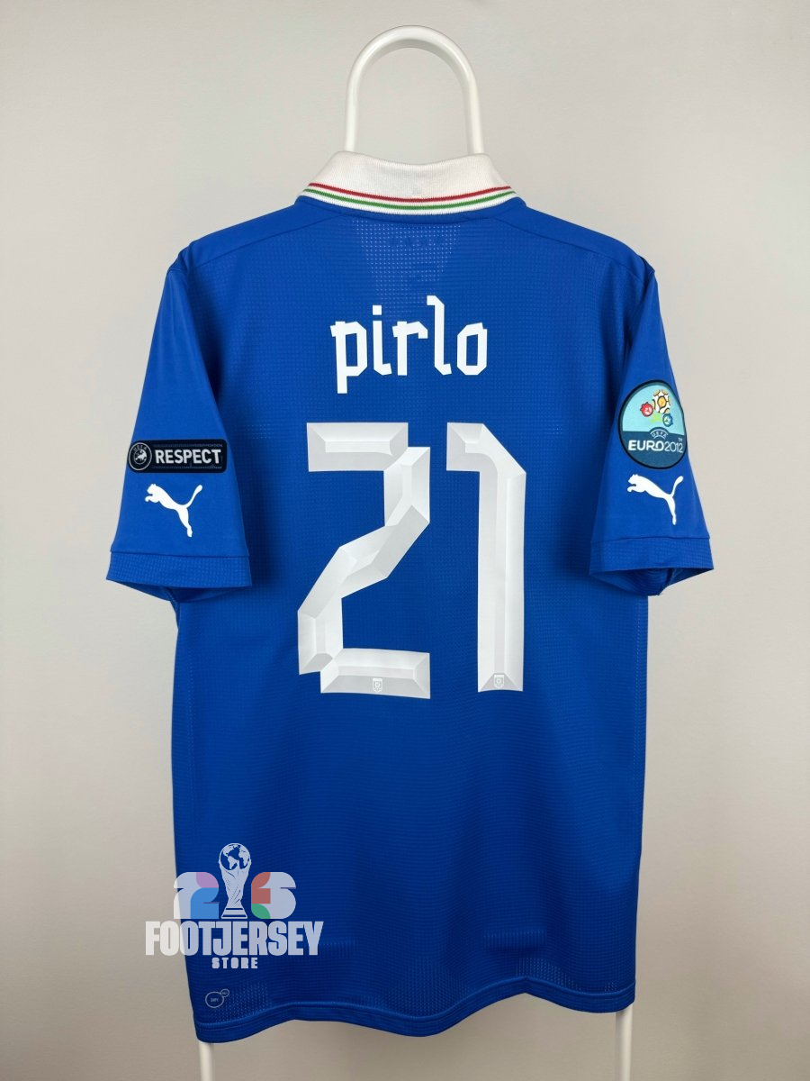 Andrea Pirlo - Italy 2012 home shirt 🇮🇹