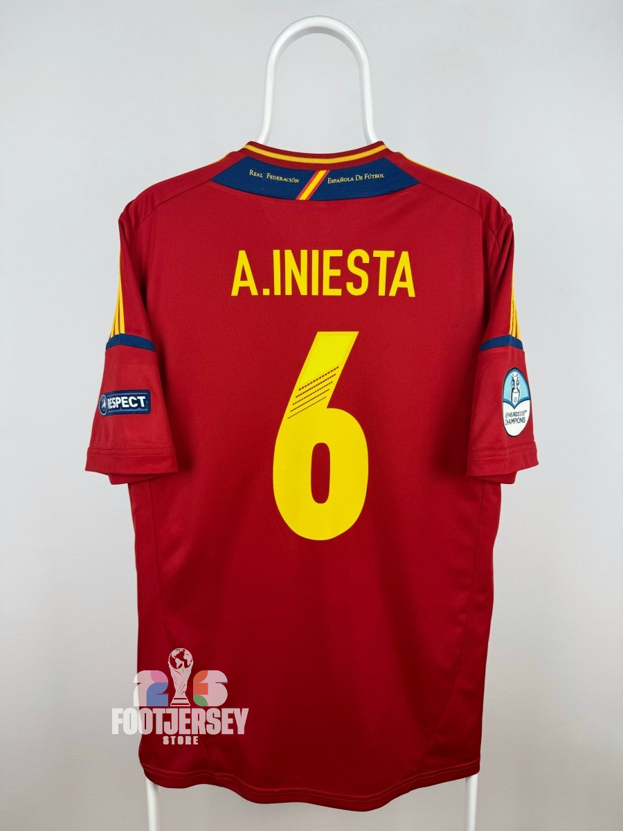 Andres Iniesta - Spain 2012 home shirt 🇪🇸