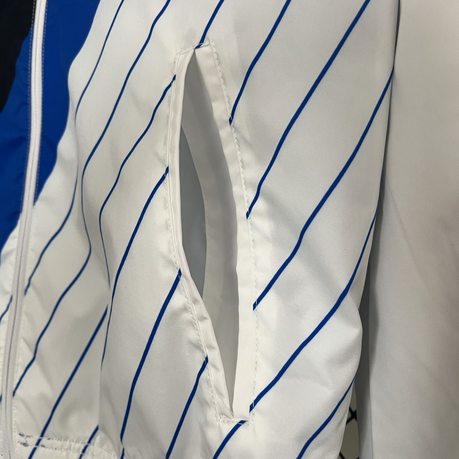 Windbreaker 24/25