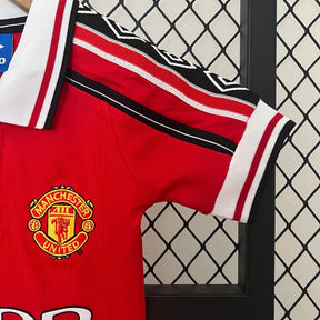 Kids Manchester United Home Kit 1999/2000 - Retrô