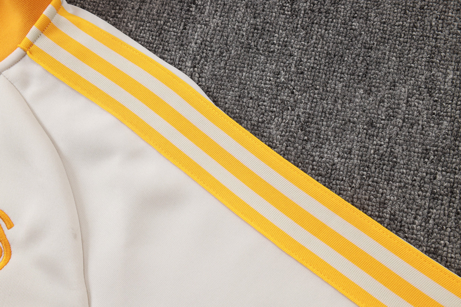 Tracksuit 26/27