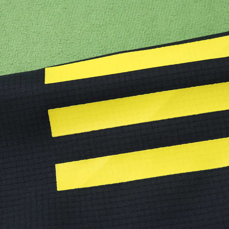 Jamaica II Windbreaker Reversible