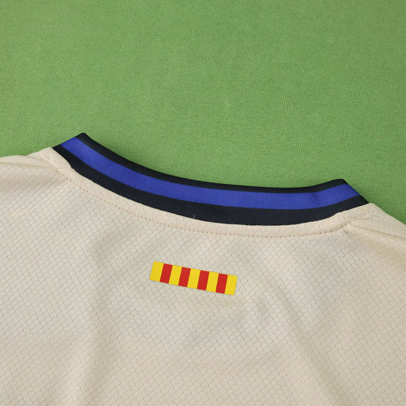 Away 25/26 Kids Kit