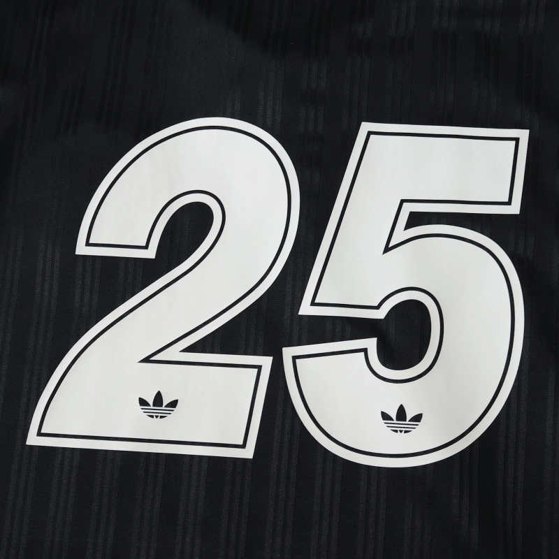 Oasis Jacquard Tour 25' Black Jersey 2025/26