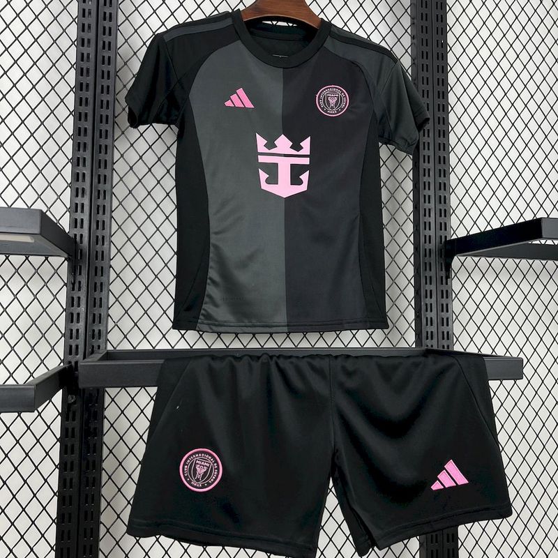 Away 25/26 Kids Kit