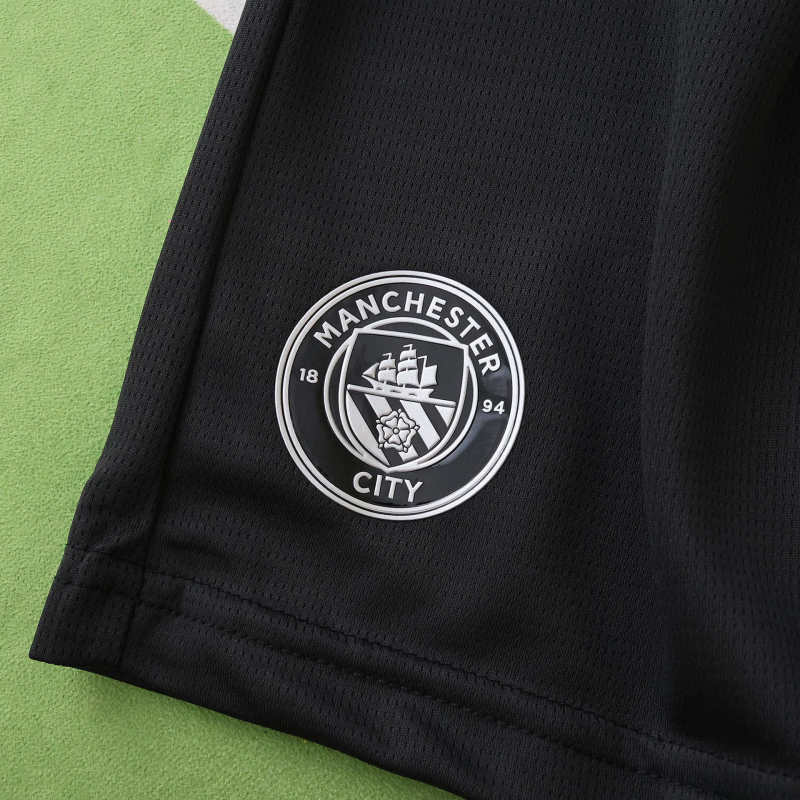 Away 25/26 Kids Kit
